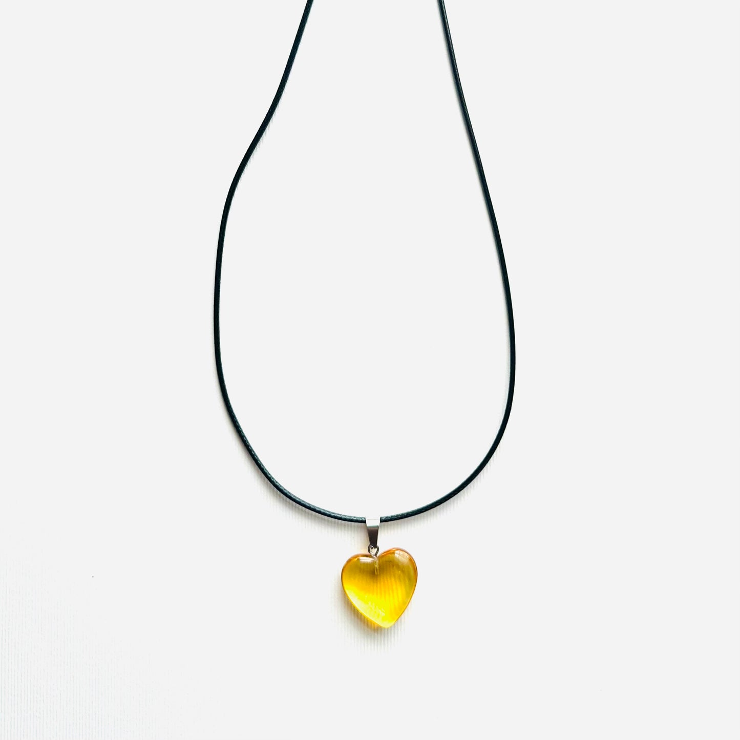 Heart necklace ( transparent yellow, natural stone)