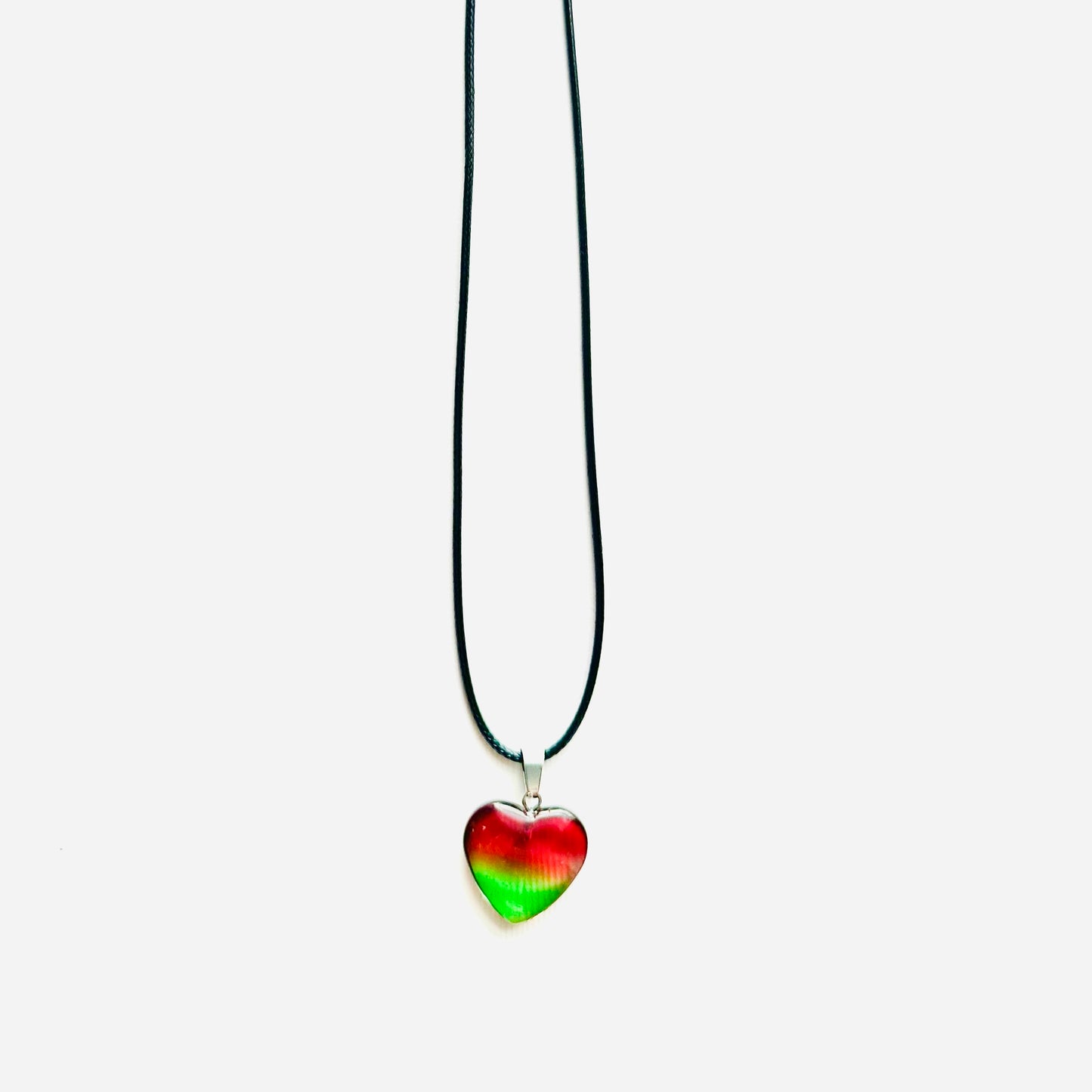 Heart necklace ( transparent red and green natural stone)
