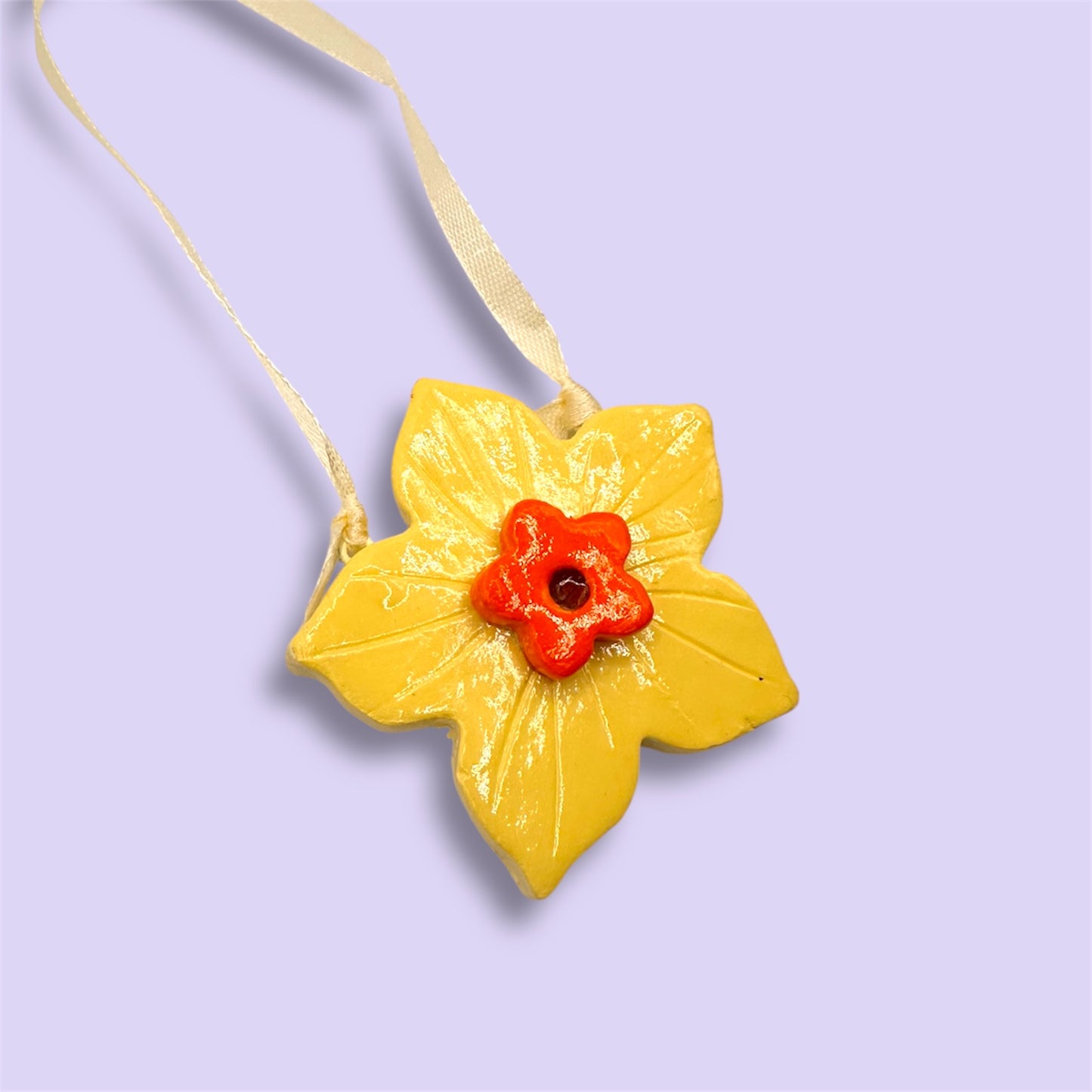 Spring daffodil hanging decoration (clay).