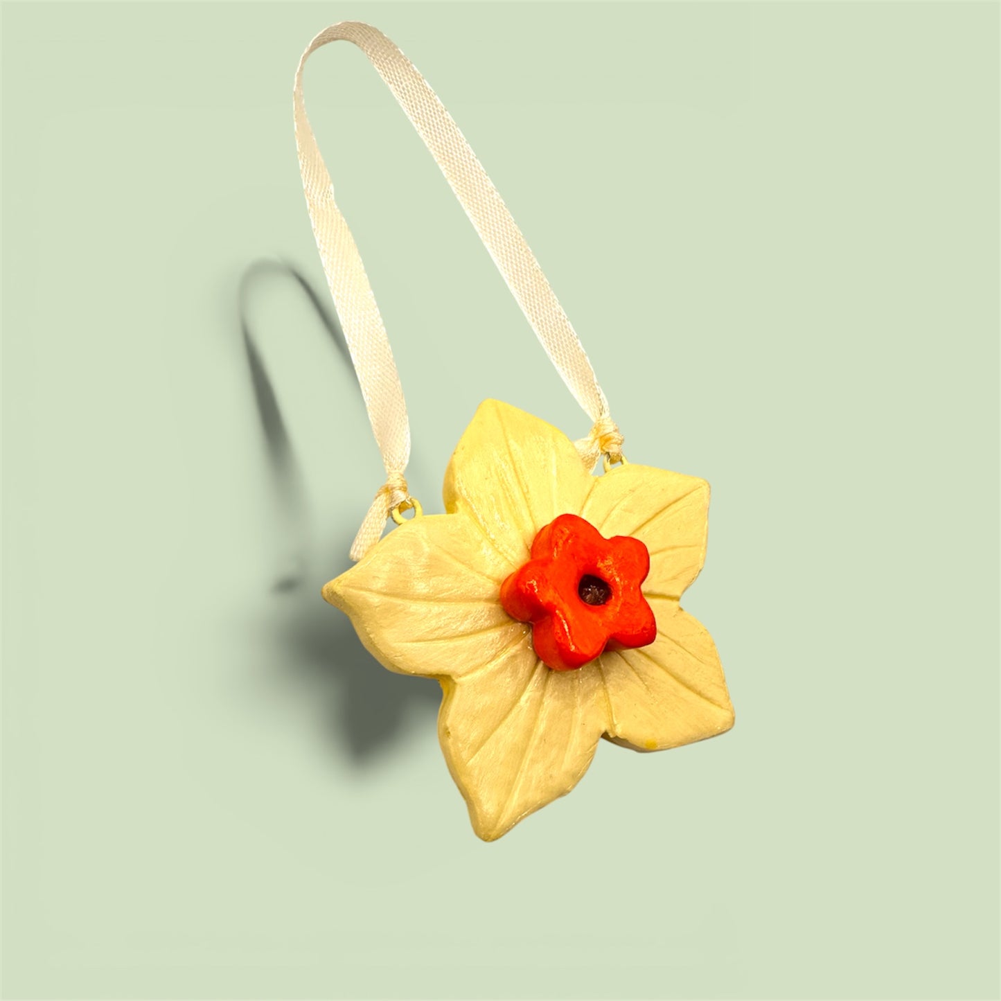 Spring daffodil hanging decoration (clay).