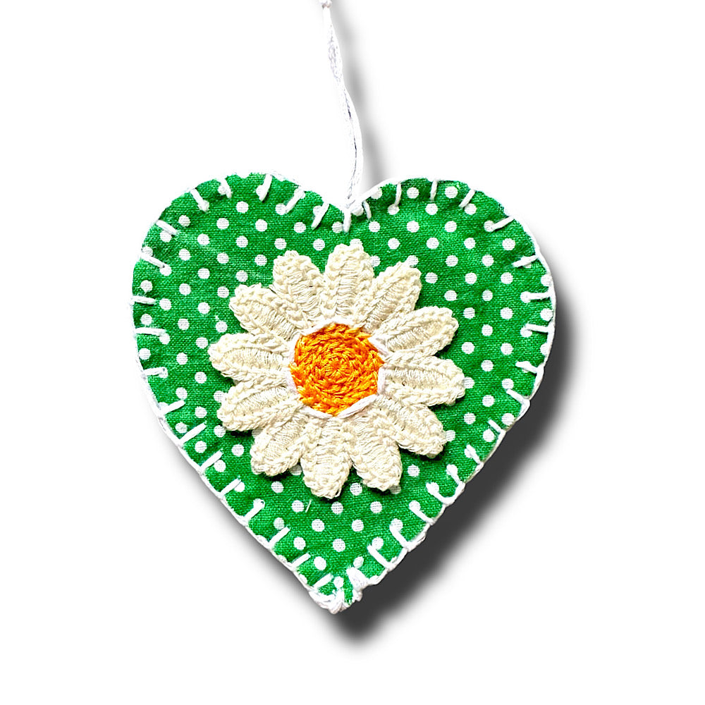 Daisy hanging heart decoration.