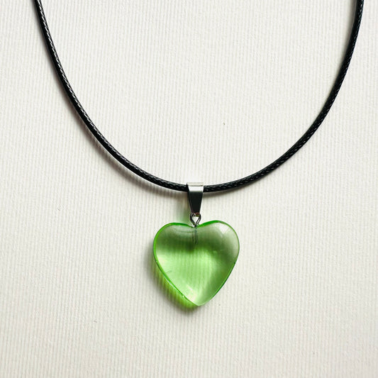Heart necklace ( transparent green natural stone)