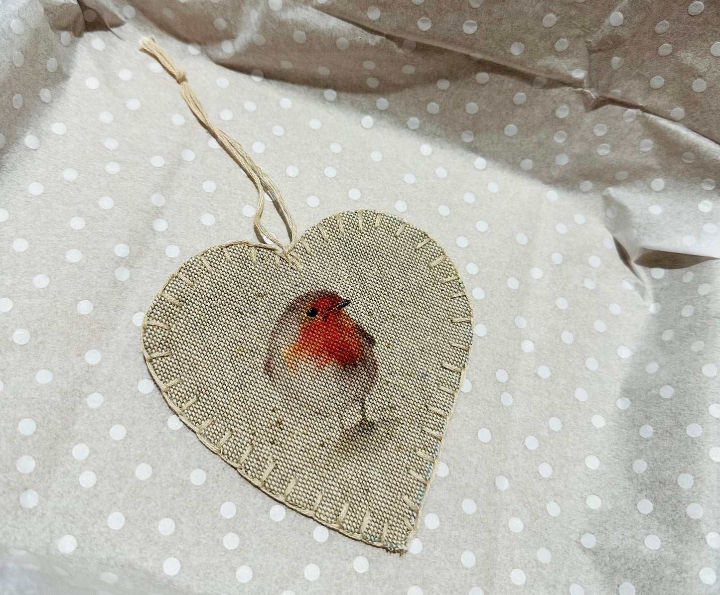 Robin letterbox gift hamper.