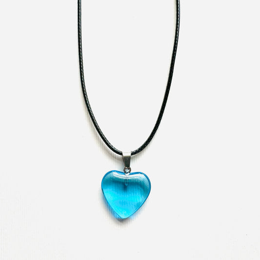 Heart necklace ( transparent light blue, natural stone)