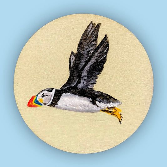 Puffin wood slice gift. Hand painted.