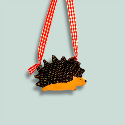 British wildlife hedgehog decor (clay)