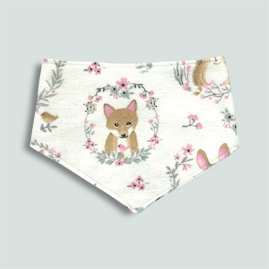 Woodland animal baby bib.